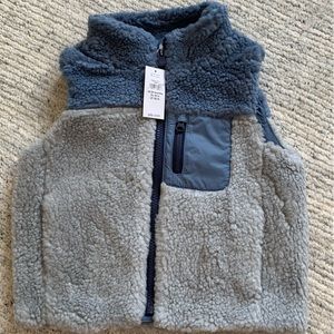 GAP Toddler Sherpa Vest 18-24 Months